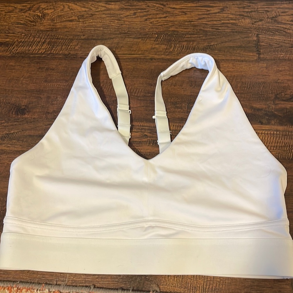 Fabletics sports bra